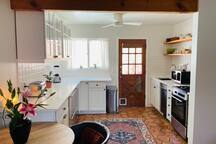 Kitchen - 527 E Alameda St