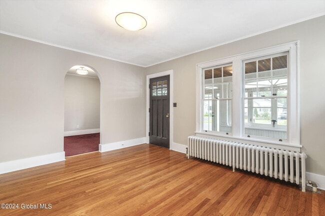 Building Photo - 26 Marwill St