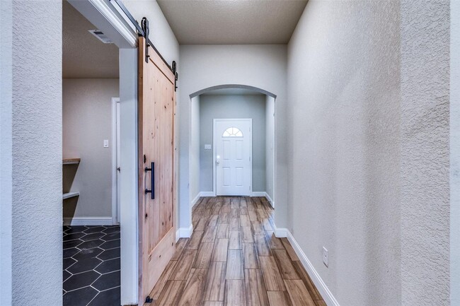 Building Photo - Brand-New Beauty with Open Living & Prime Fort Worth Location