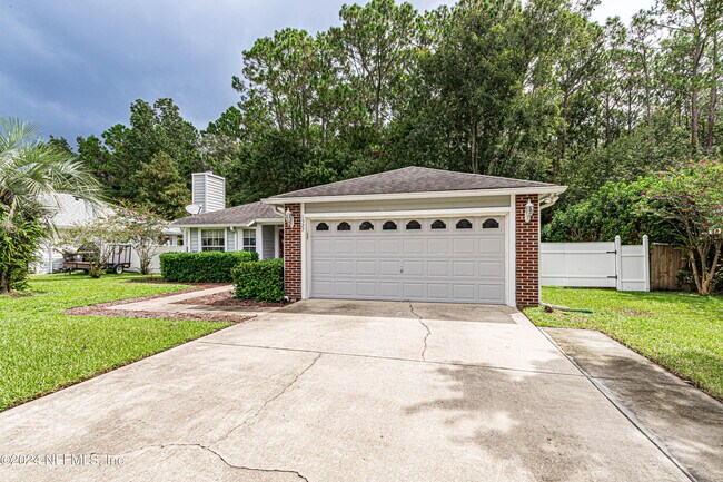 Building Photo - 1527 Marble Lake Dr