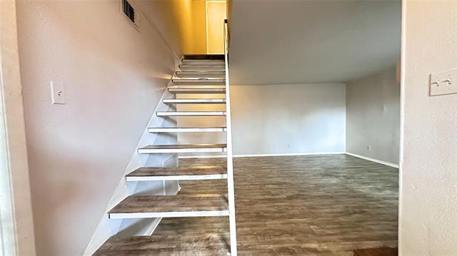 Foto del edificio - 3045 Park Ln