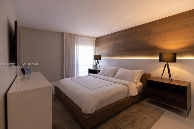 Building Photo - 210 172nd St