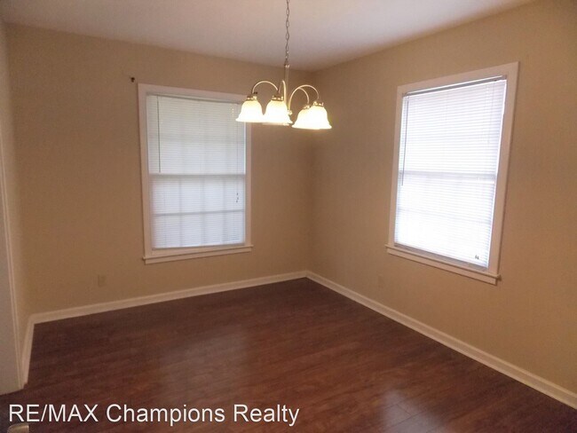 Building Photo - 3 br, 2 bath House - 4902 Chesil Ave