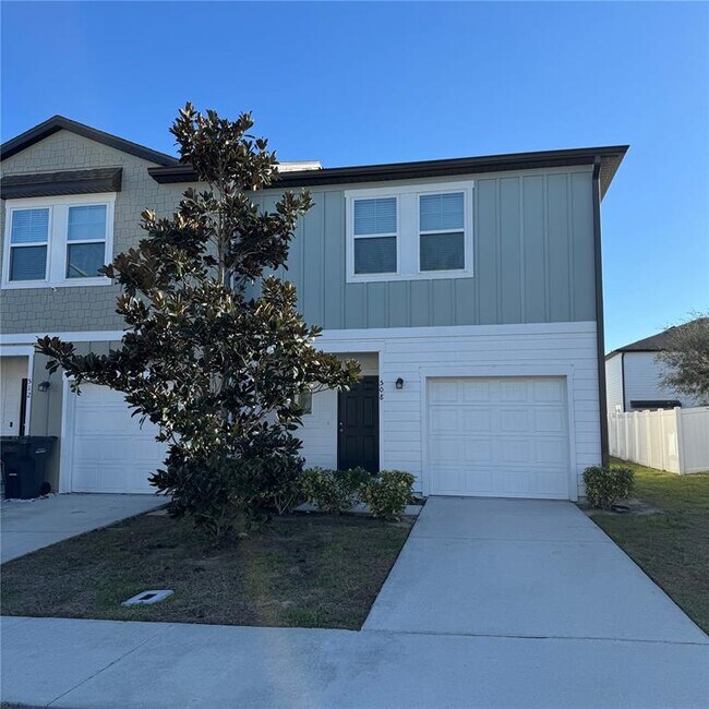 Foto del edificio - 508 Madison Dr