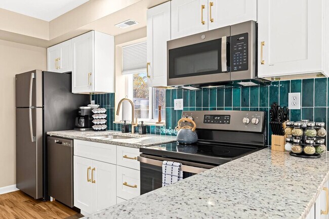 Foto del edificio - 27850 Gratiot Ave