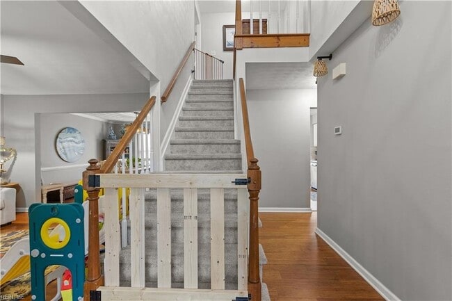 Building Photo - 181 Golden Maple Dr