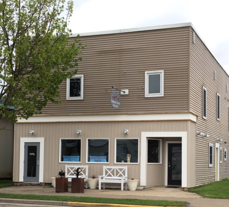 Primary Photo - 303 Central Ave