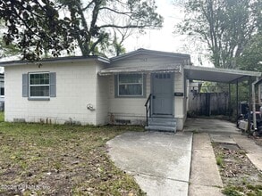 Building Photo - 1043 Seba St