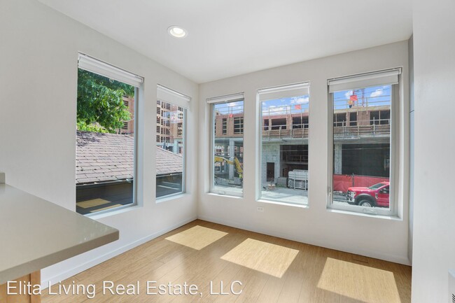 Foto del edificio - 2 br, 1.5 bath House - 2126 S. State St.