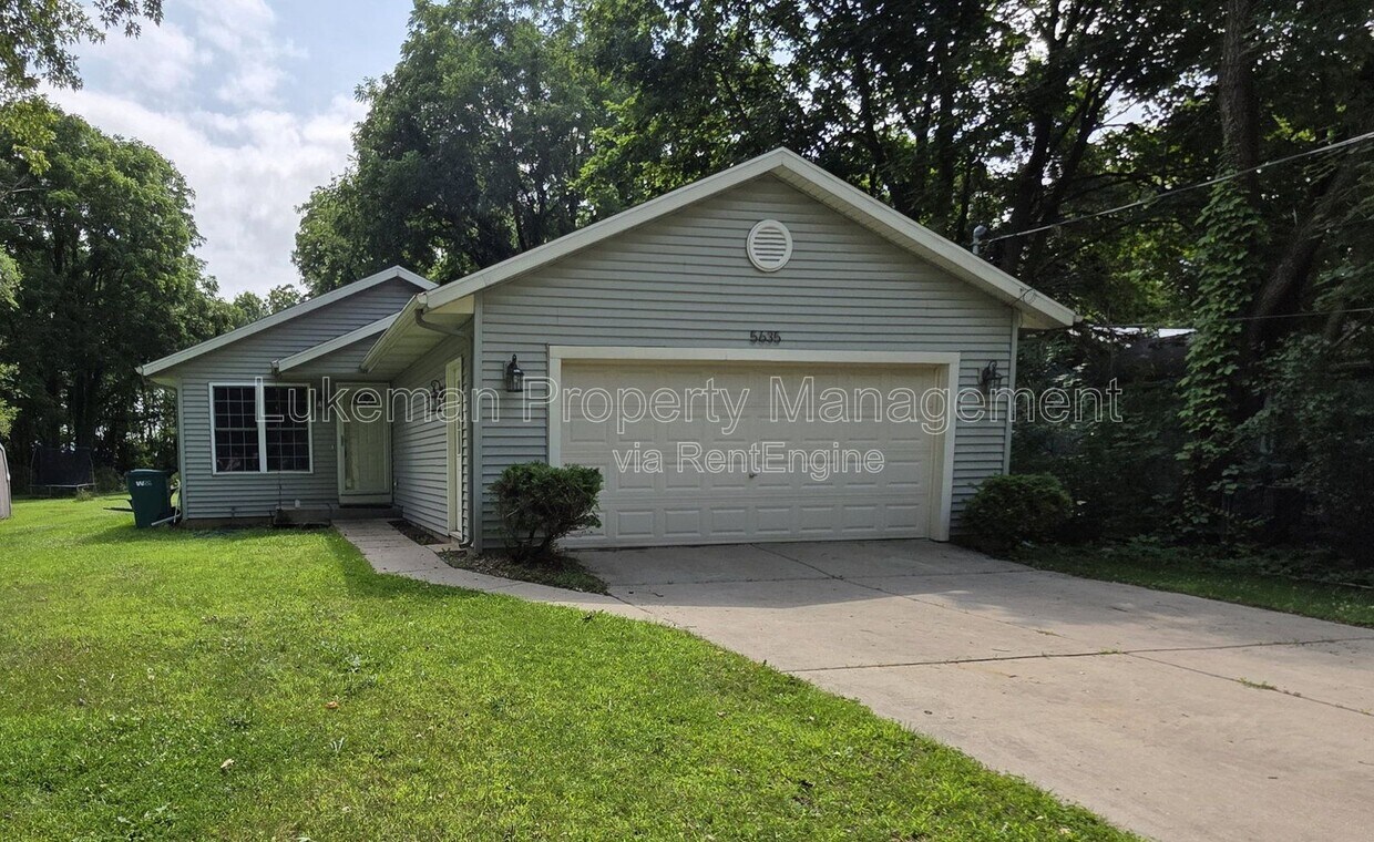Foto principal - 5635 Monticello Ave