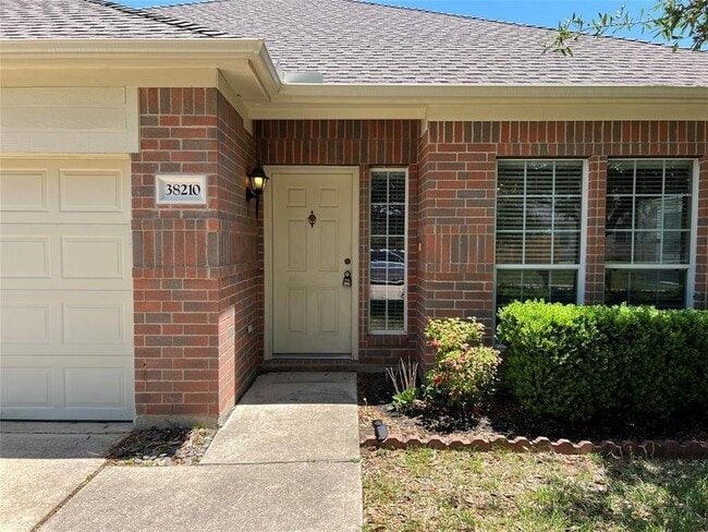 Building Photo - 38210 E Sulphur Creek Dr