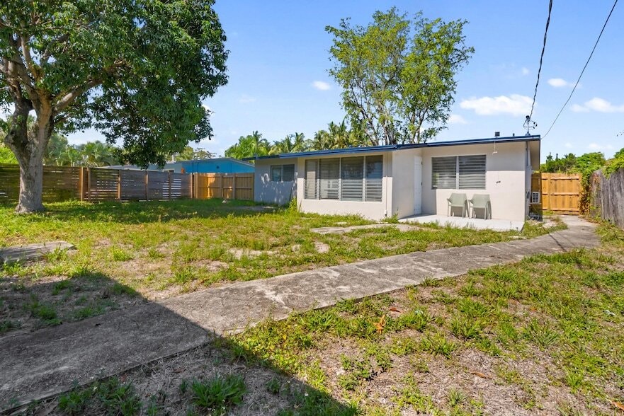 Photo - 20 NE 17th Avenue Unit