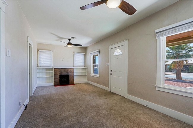 Foto del edificio - 841 N 9th Ave