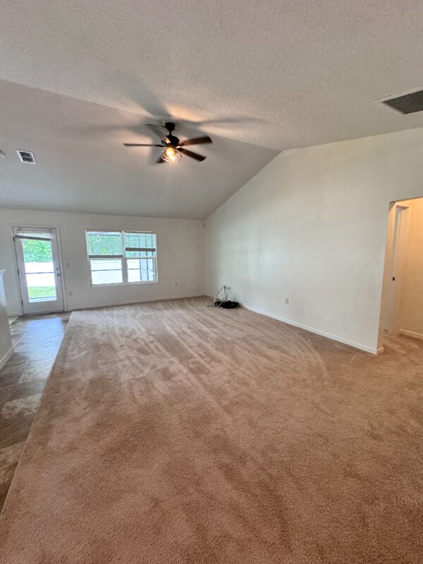 Building Photo - 235 Churchill Ct