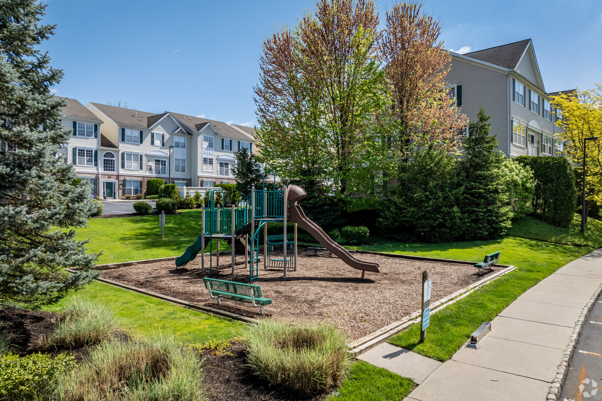 Warren Heights photo 6