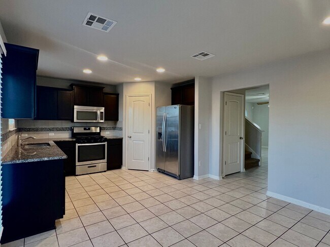 Foto del edificio - Off I-35 in San Marcos! $300 Move-In Credit!
