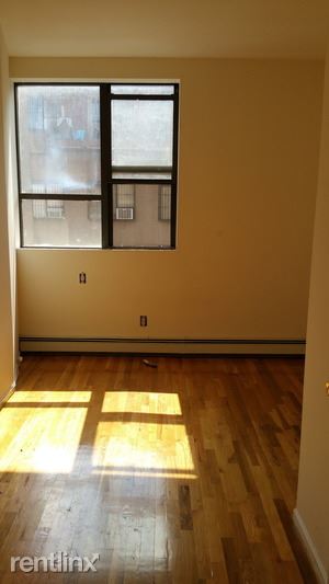 Primary Photo - 272 Willoughby Ave