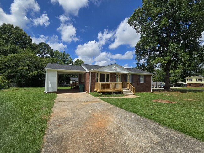 Building Photo - 509 Beechwood Cir