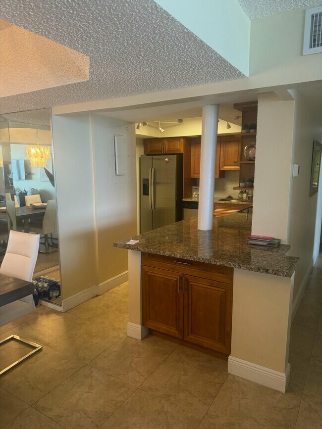 Building Photo - 3610 S Ocean Blvd