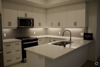 Building Photo - 480 Callaway Rd