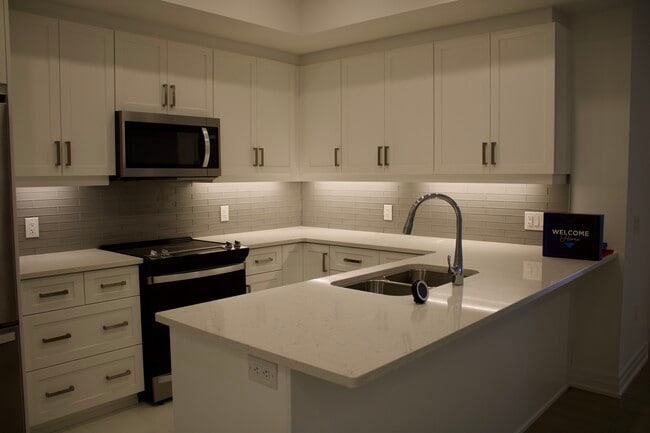 Building Photo - 480 Callaway Rd