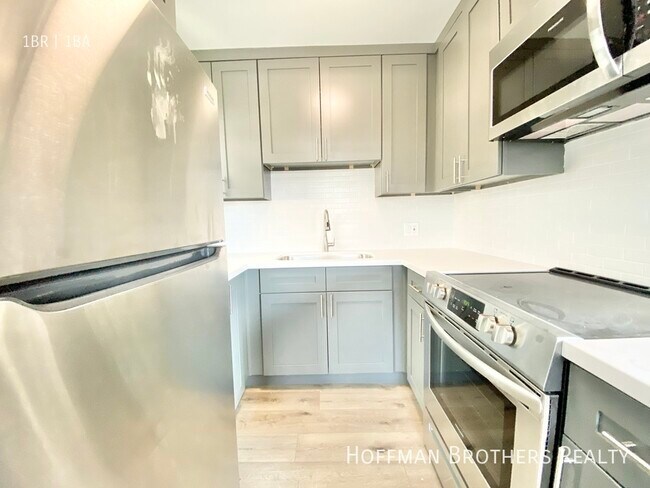 Foto del edificio - 410 S Manhattan Pl