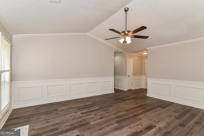 Building Photo - 422 Shoal Cir