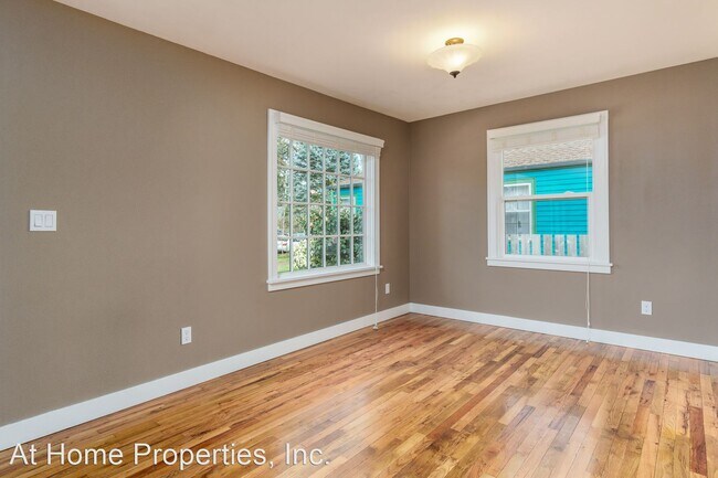 Foto del edificio - 1 br, 1 bath House - 1041 SW 10th Street