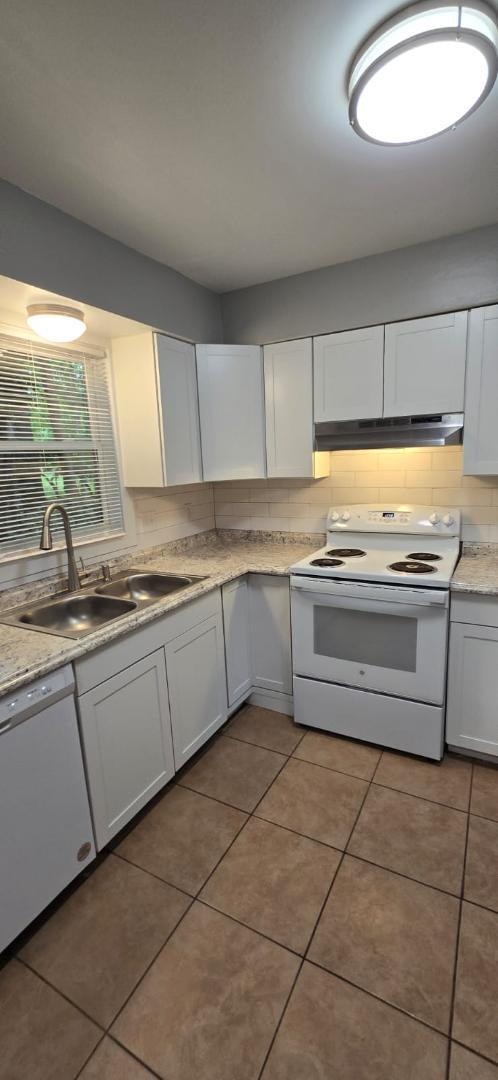 Foto del edificio - 1363 Vineland Ct SE