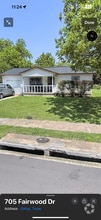Building Photo - 705 Fairwood Dr
