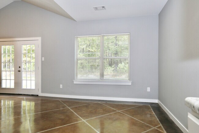 Foto del edificio - 3-Bedroom Haskell Home