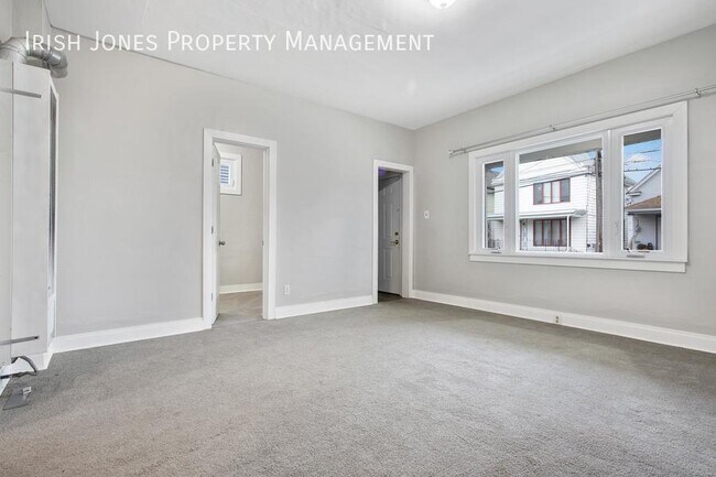 Foto del edificio - 56 Fredro St