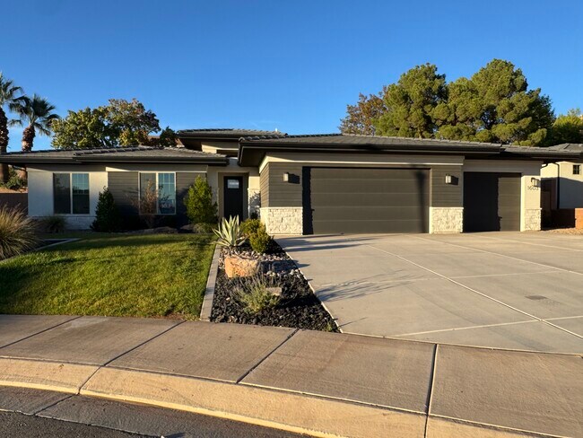 Foto del edificio - 1603 E Dihedral Dr