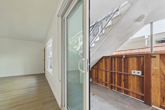 Foto del edificio - Fifth Street Apartments