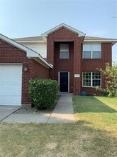 Building Photo - 10141 Chapel Rock Dr