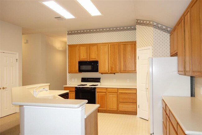 Foto del edificio - 2627 Goldfinch Dr