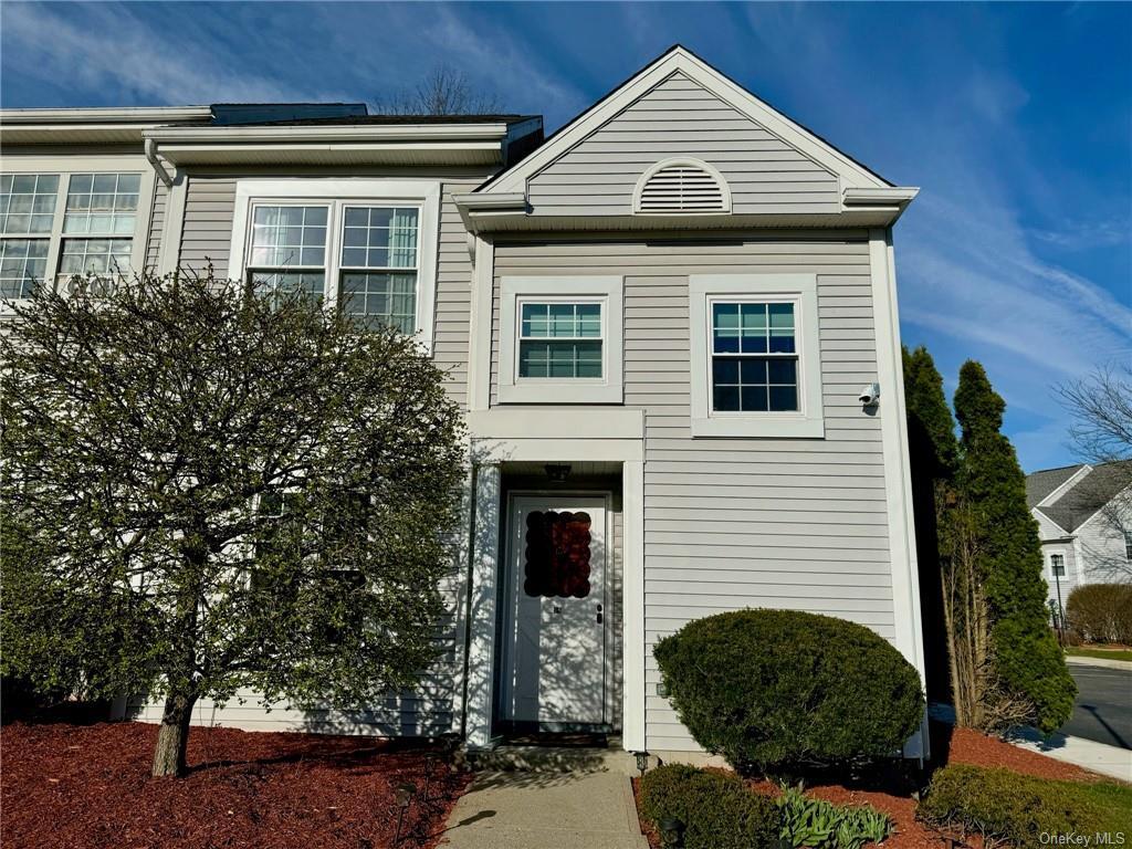 15 Kendal Ln, Middletown, NY 10940 Condo for Rent in Middletown, NY