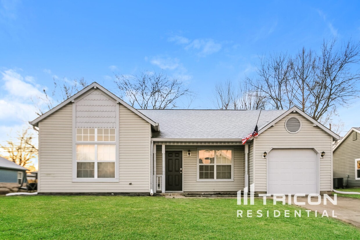 Foto principal - 25 Suncrest Drive Greenwood IN