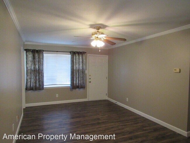 Foto del edificio - 4 br, 1 bath House - 2417 Hobbs Dr.