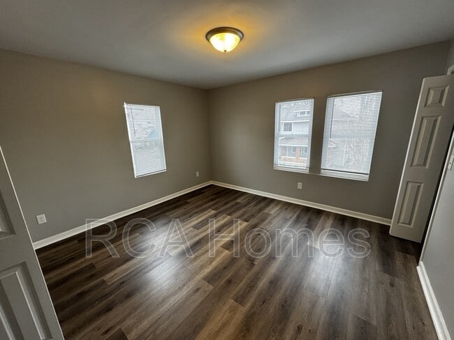 Photo - 3747 E Market St House