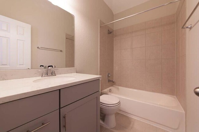 Foto del edificio - 22138 Grand Mist Dr