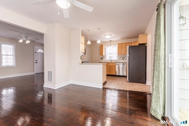 Foto del edificio - 15 Cowles St