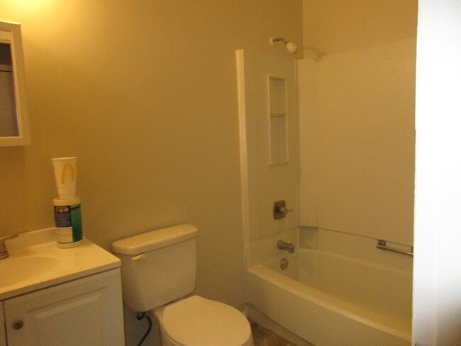 Building Photo - 6620 Canaan Cir