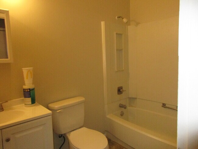Foto del edificio - 6620 Canaan Cir