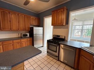 Building Photo - 1858 Mintwood Pl NW