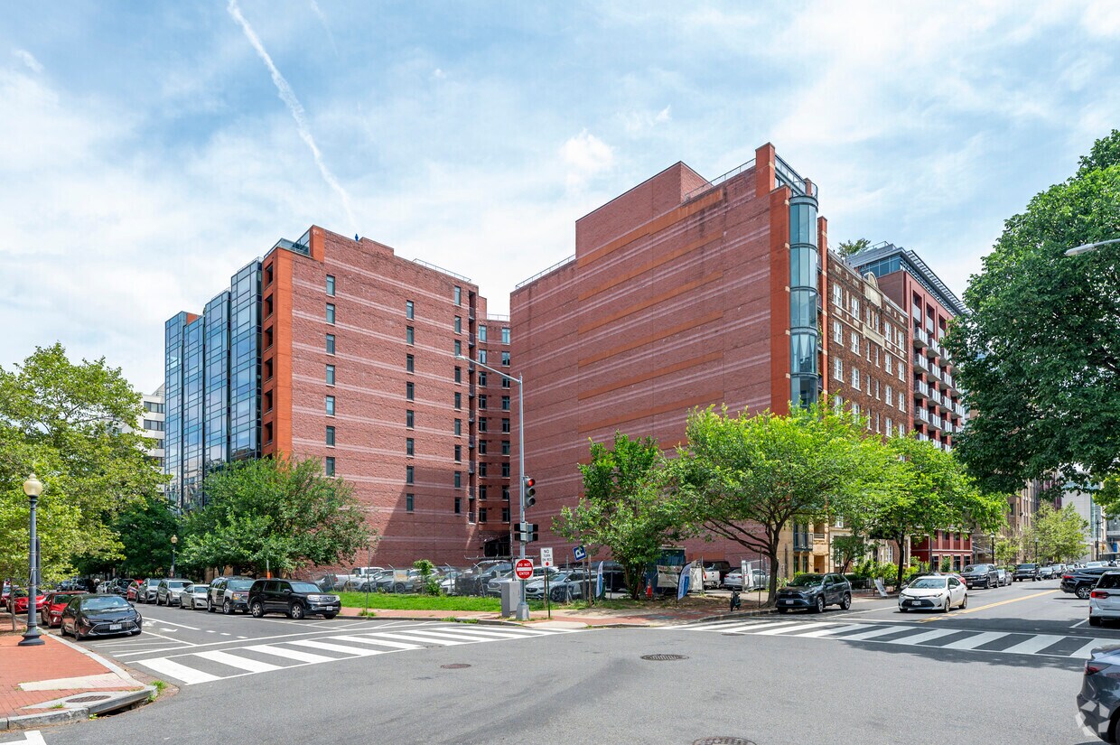 Foto principal - Quincy Court