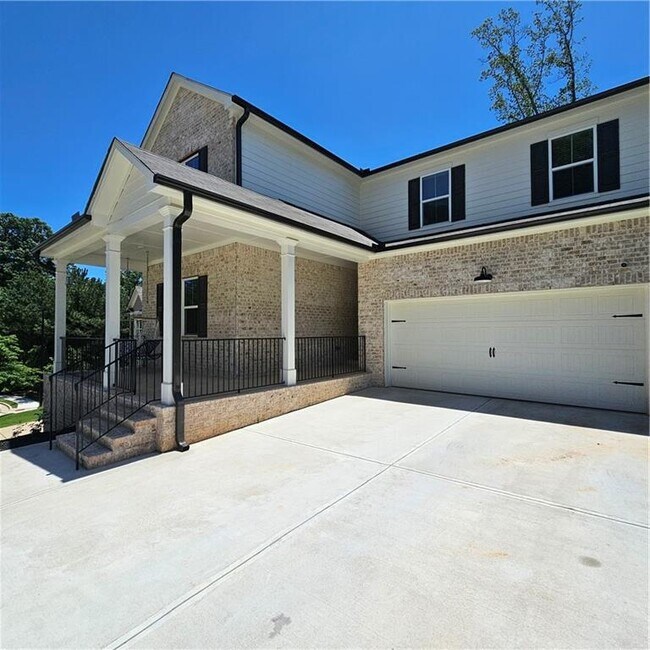 Building Photo - 3682 Bradford Way