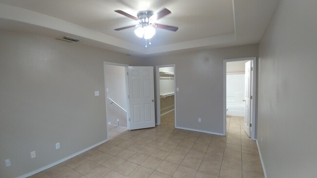 master bedroom - 422 Stone Drive