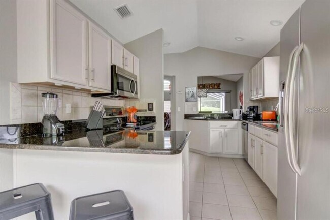 Foto del edificio - 2239 Mallory Cir