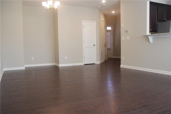 Foto del edificio - 1262 Elderwood Way